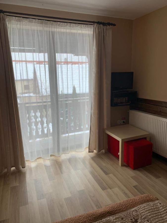 Pensiunea Haiduc Sacele Brasov Bagian luar foto